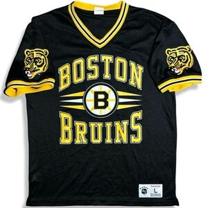 Mitchell & Ness Boston Bruins Jersey